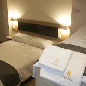 3* Hotel Embajada