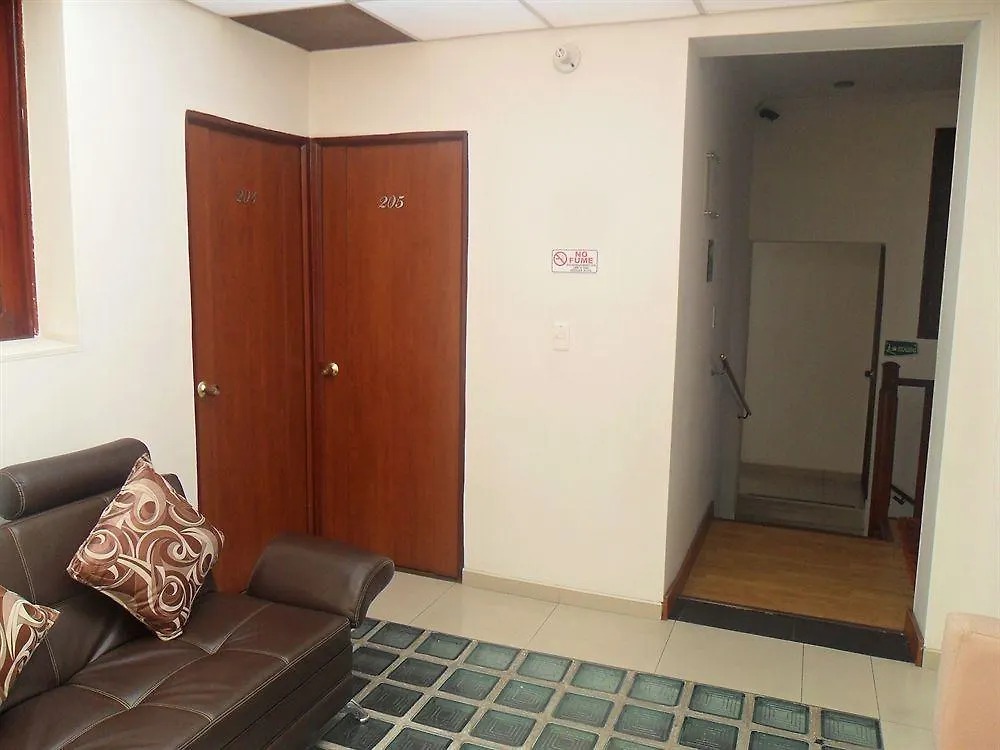 Ayenda Palermo Plaza Hotell Bogotá